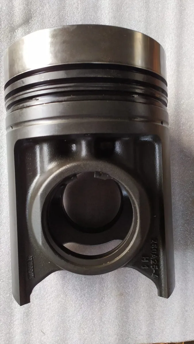 Piston photo 2